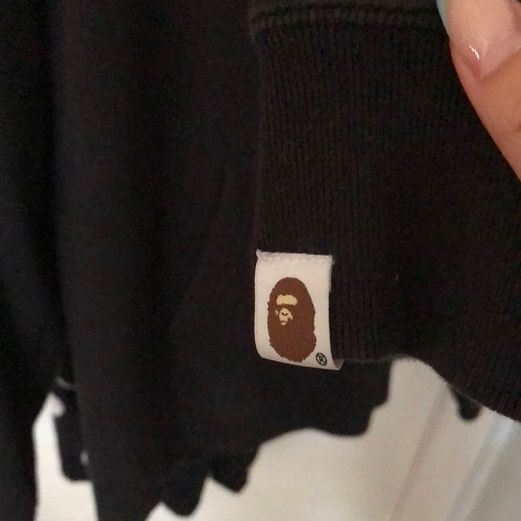 Authentic bape pull over hoodie - Picture 2 of 4